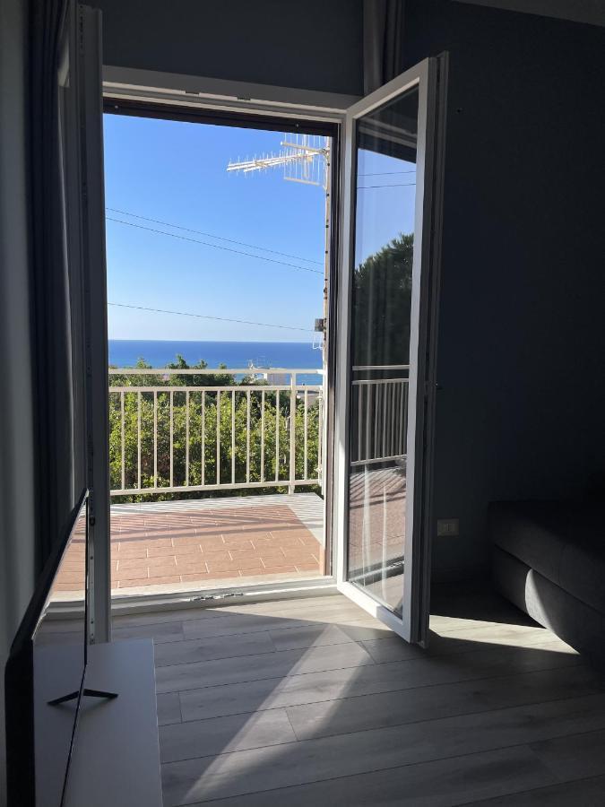 Una Finestra Sul Mare Cefalù Exterior foto